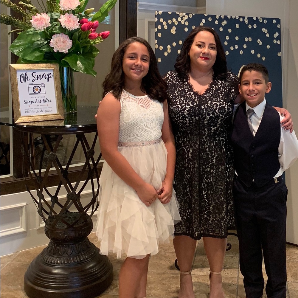 Meet your Posher, Abigail